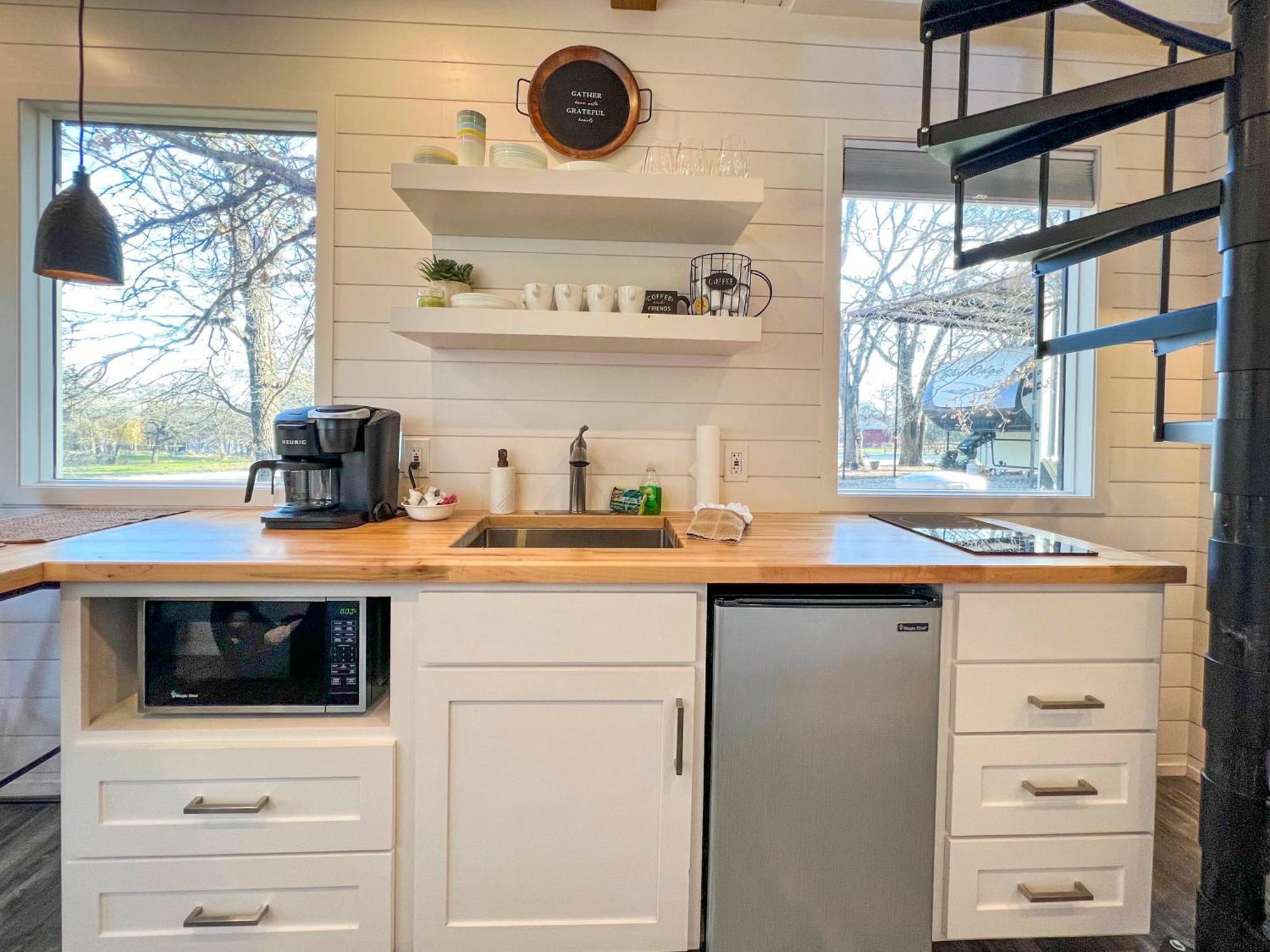 New The Flagship 2 Story Container Home Waco Exterior photo